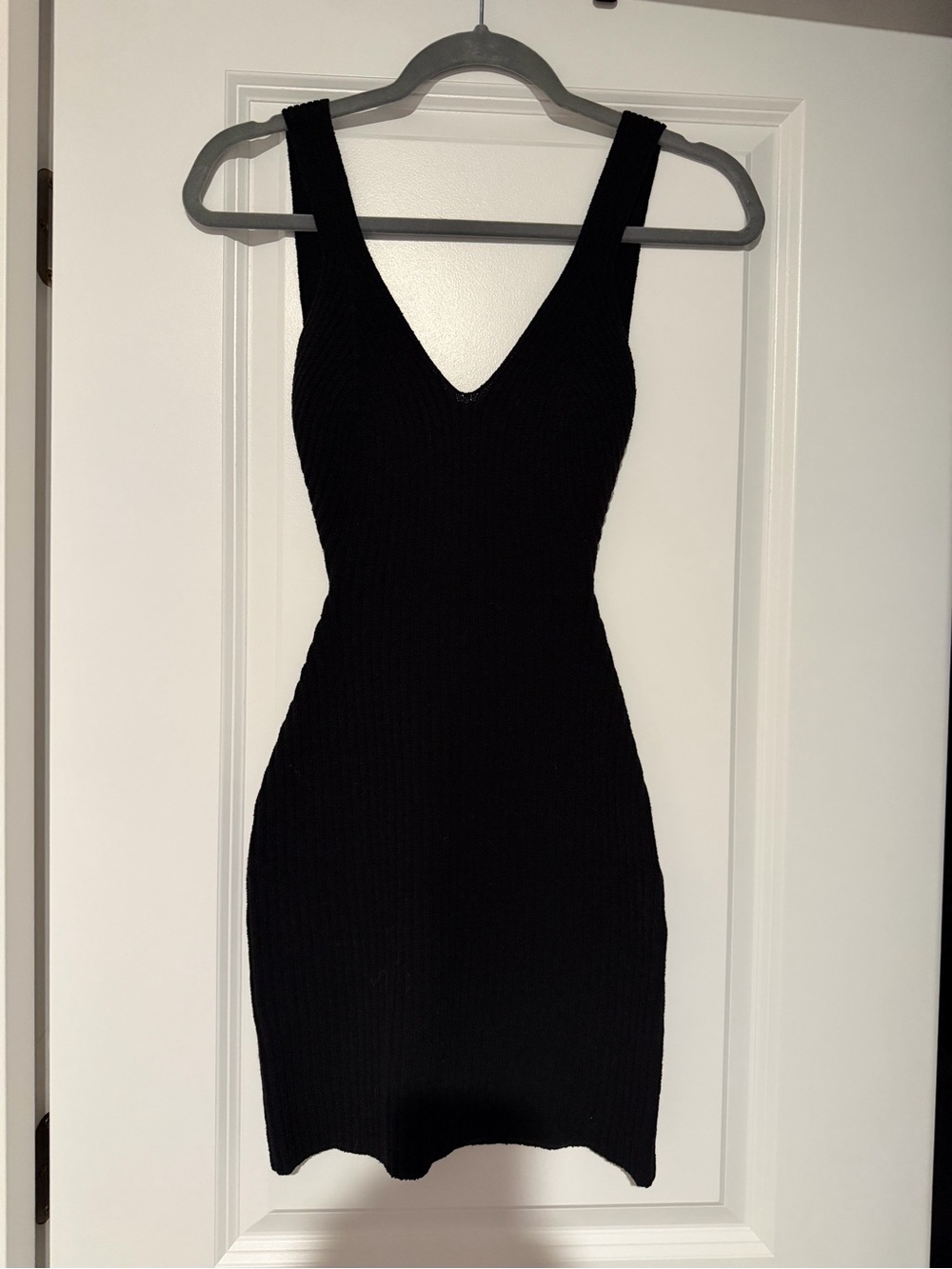 The Honest Company Black V-Neck Ribbed Mini Dress